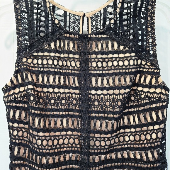 NEW Francescas Black Openweave‎ Crochet Over Nude Lining Dress Size M Whimsigoth - Picture 4 of 9
